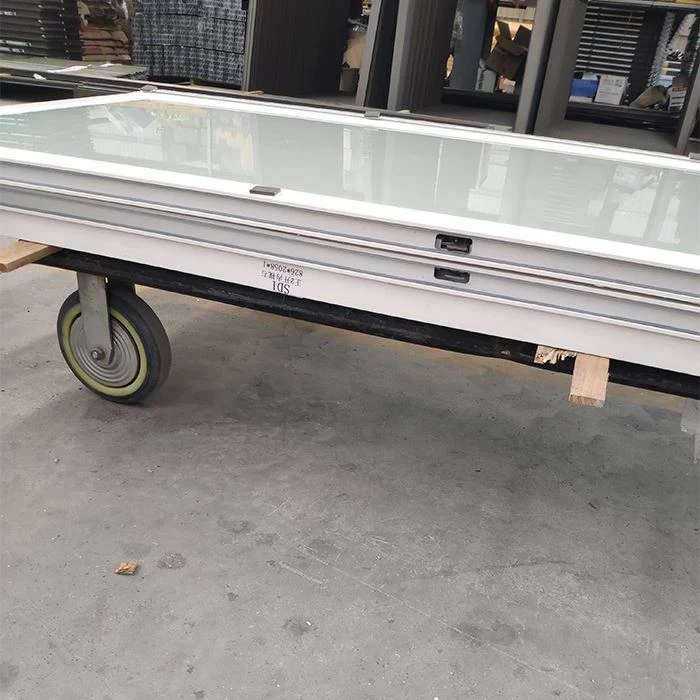 Aluminium And Glass Sliding Doors