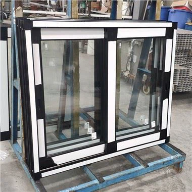 Ventanas de aluminio negro